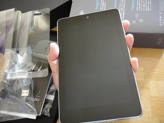 nexus7-unbox-3.jpg