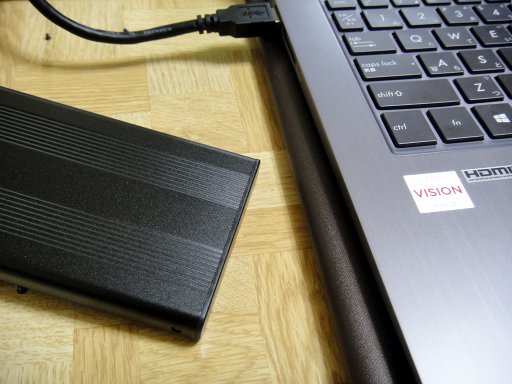 ASUS U38N レビュー#3: SSD とメモリ換装でえらい目におうた: SAPO NO BLOG