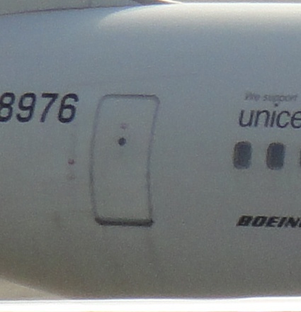 dsc-tx9-zoomin.jpg